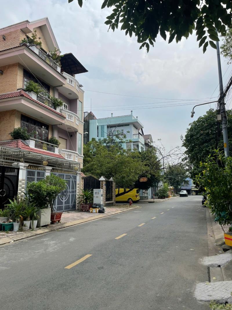 Bán nhà mặt tiền 4 tầng 120m (6x20) khu dân cư cao lỗ-đồng diều, phường 4, quận 8, giá 18 tỷ