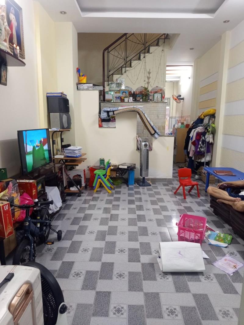 Nhà bán 3 tầng 56m2, hẽm xe hơi sổ hồng riewng - 4