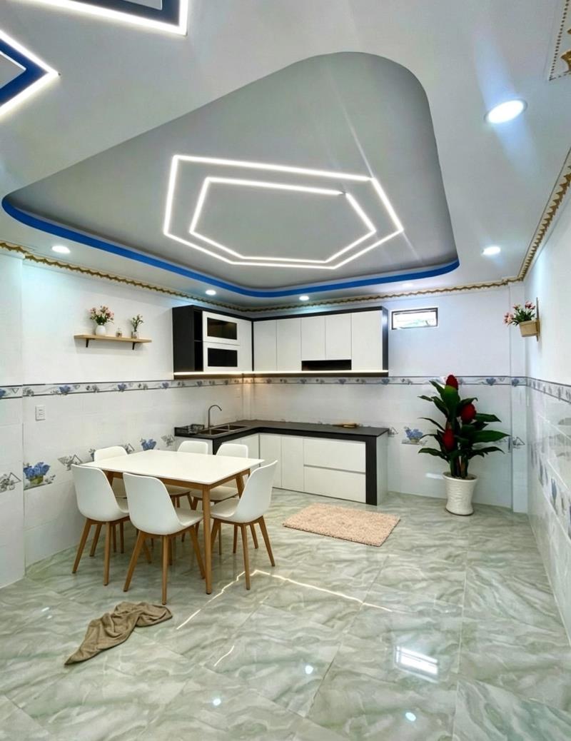 2tỷ9 bình tân 2 tầng 42m2 xe hơi quay đầu vivu ngay hương lộ 2 giáp tân phú - 3