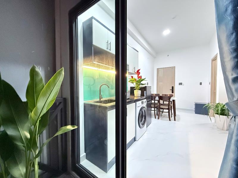 Cho thuê căn hộ 1pn tách bếp có ban công full nội thất đường nguyễn thượng hiền gần uef, hutech, hiu, gtvt và nhiều tiện ích xung quanh - 2