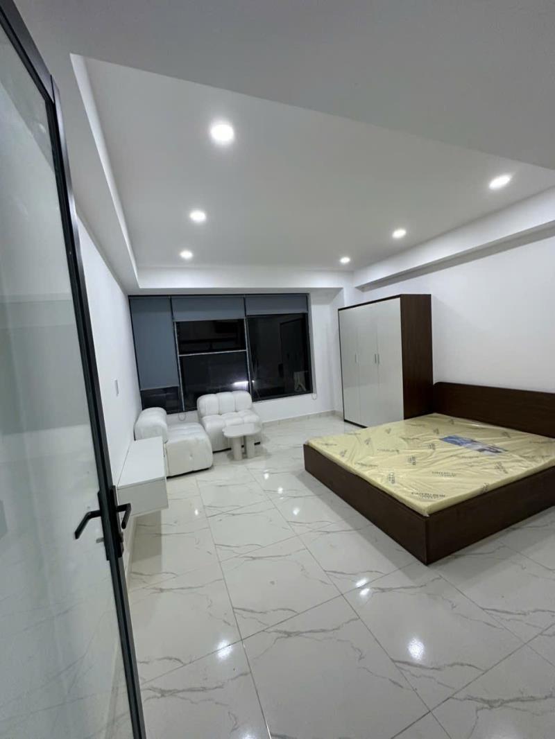 Căn hộ 1 phòng ngủ cho thuê – ung văn khiêm – gần quận 1, quận 2 – cửa sổ lớn – thoáng sáng - 2