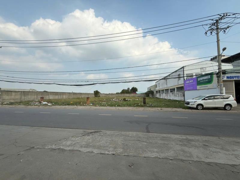 Đất 10 x 73 full thổ cư mặt tiền phạm văn sáng, gần phan văn hớn - 3
