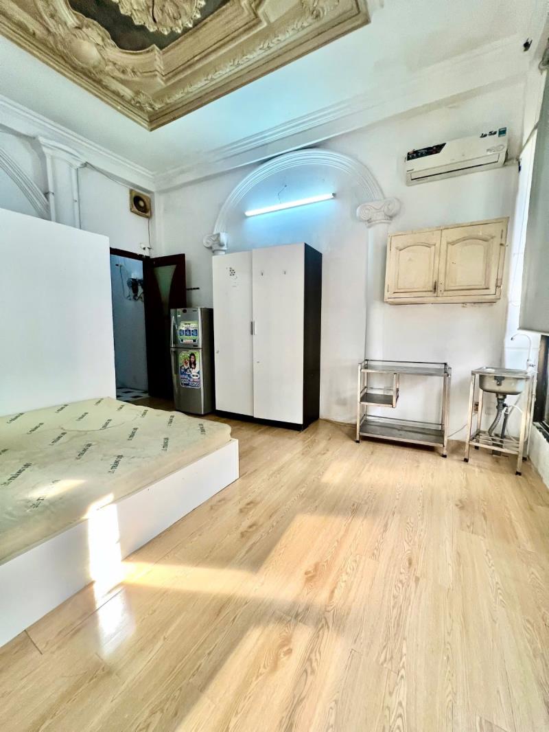 Thuê phòng siêu rộng giá siêu tốt ngay sân bay đường trường sơn  - 2