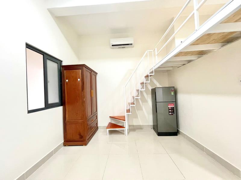 Gác lửng 30m2 đầy đủ tiện nghi, cửa sổ thoáng mát gần ngay chợ bà chiểu bình thạnh - 3