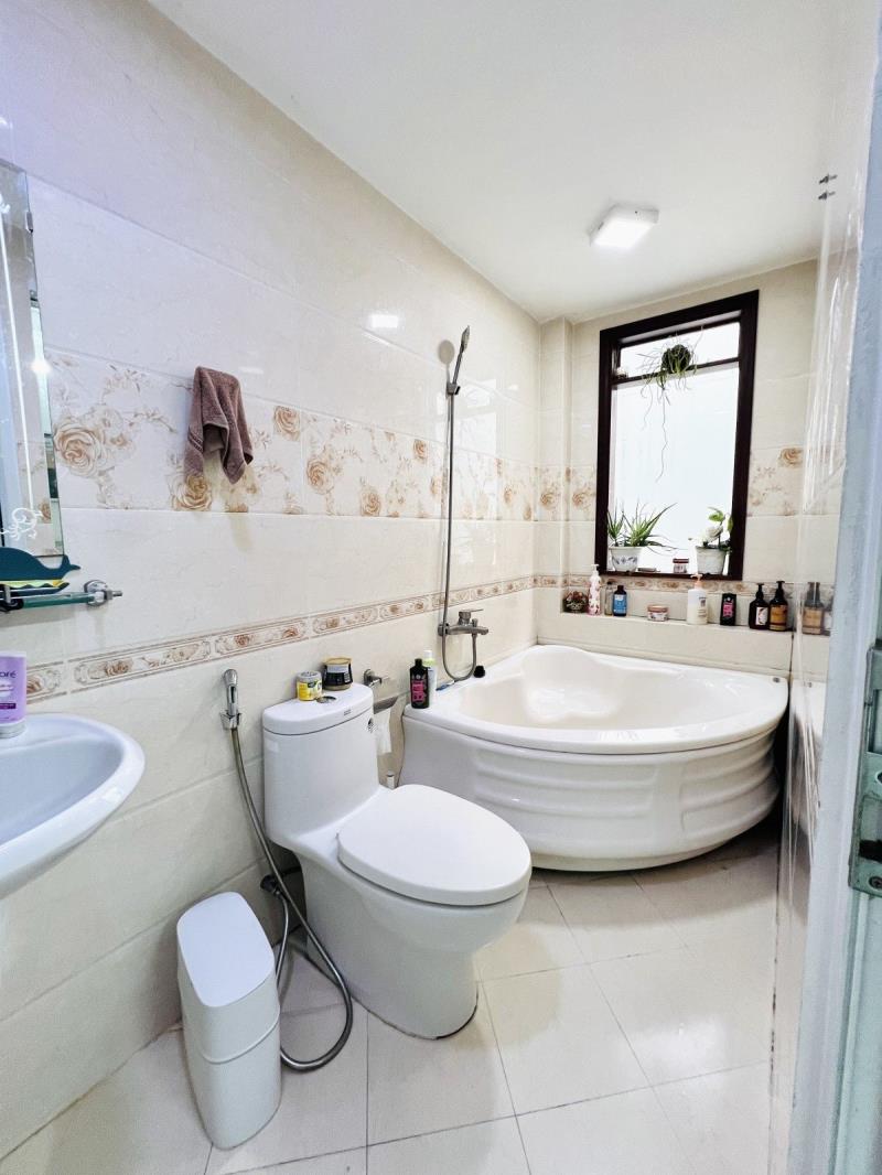 Giảm 1 tỷ ! bán gấp nhà 4 tầng hxh,khu bàu cát,80m2,pháp lý chuẩn.tặng full nội thất. - 3