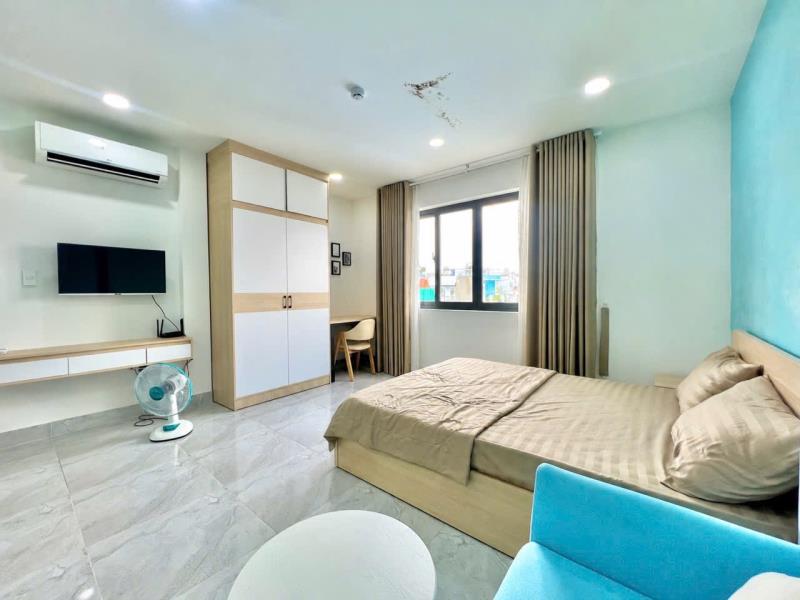 Căn hộ dịch vụ 1 phòng ngủ cửa sổ lớn full nội thất cao cấp ở thích quảng đức phú nhuận sát quận 1 - 3