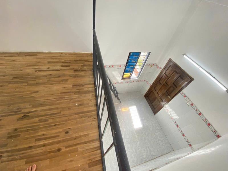 Trọ duplex có cửa sổ gần đại học công thương - đại học văn hiến ở được 2 - 3 người hỗ trợ dọn vào ở ngay - 4