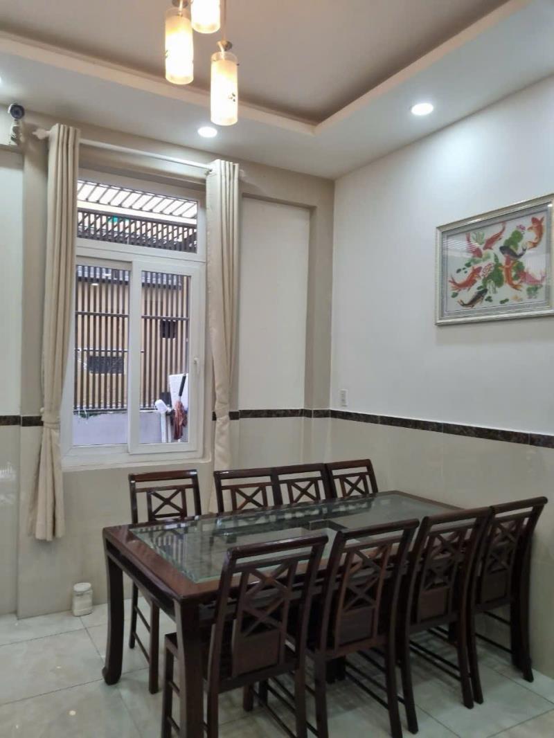 Cho thuê nhà 4 tầng, 4mx18m, mt đường 10m bến xe quận 8, 16 triệu - 3