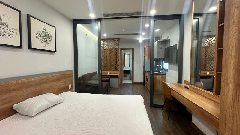Building cao cấp - phòng ban công gần ba son quận 1 và thủ thiêm_có thang máy, bảo vệ, đỗ oto