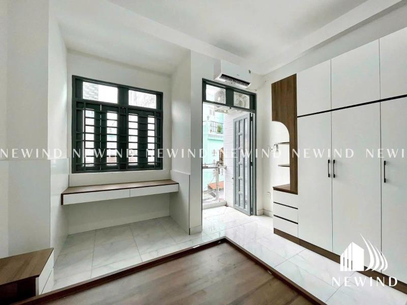 Căn hộ dịch vụ đầy đủ nội thất, 1 phòng ngủ ban công mới đẹp, gần quận 1 - 3