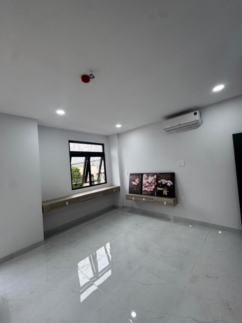 Khai trương phòng mới 30m2 full nt 100% có ban công tại nơ trang long - 2