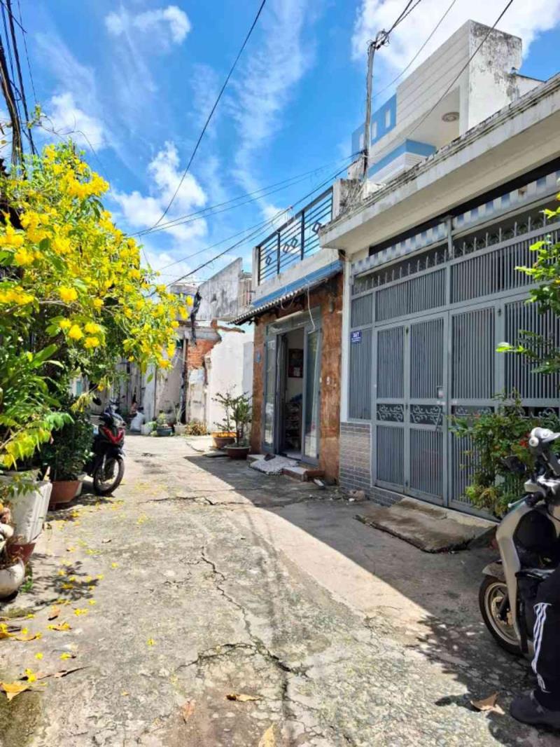 Bán nhà nguyễn văn quá, q12 – 90m² – 2 tầng – hẻm xe hơi – 5 tỷ - 2