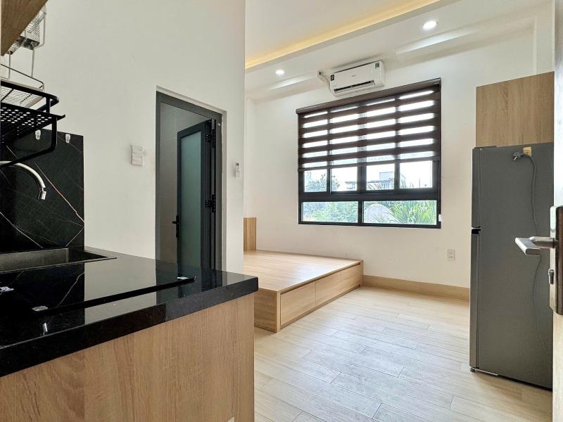 Căn hộ cao cấp có ban công / cửa sổ thoáng mát - 2