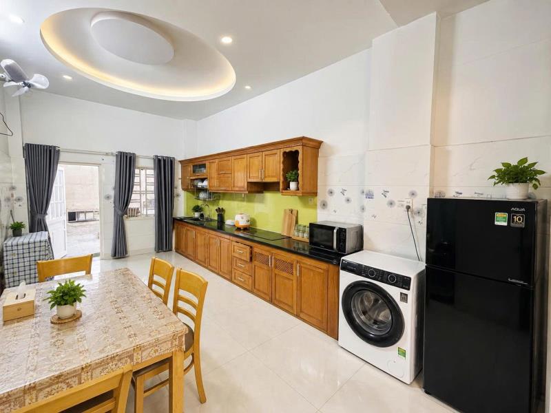Bán nhà gần hà huy giáp - gần 70m2 - hẻm ô tô 6m - mặt tiền gần 5m rộng rãi - 5.x tỷ - 2