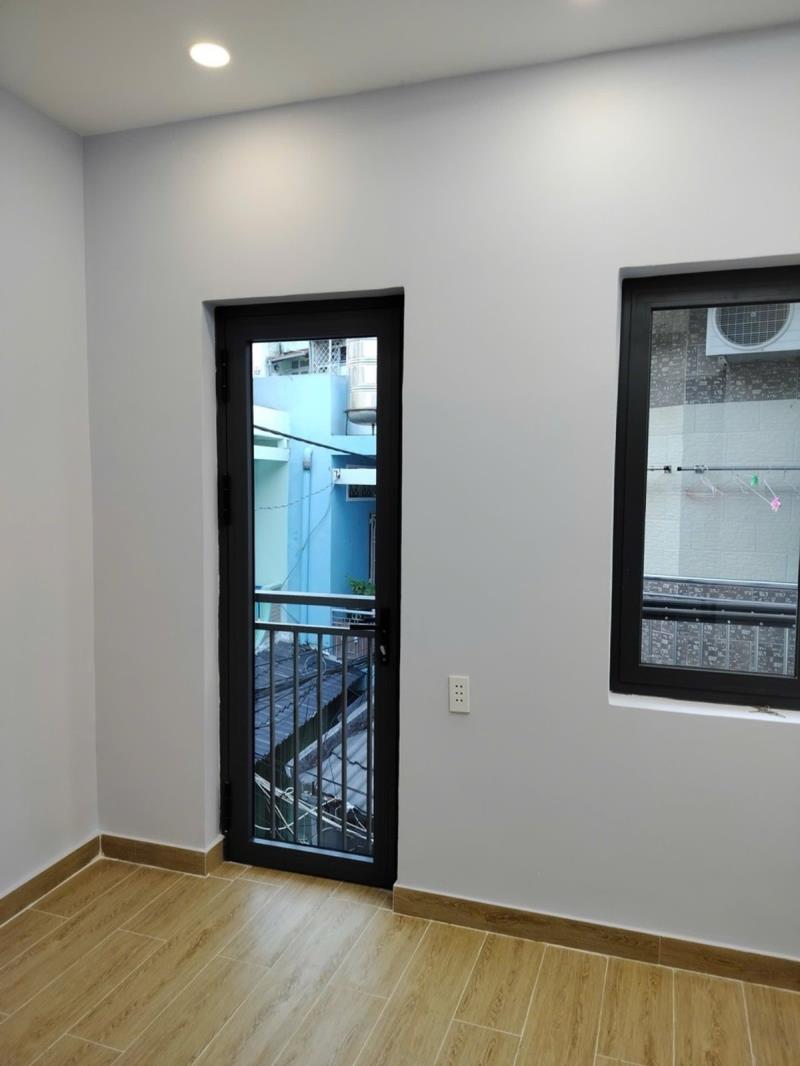 Nhà mới lô góc - ko lỗi - 30m2 - hưng phú - 4.75 tỷ - 3