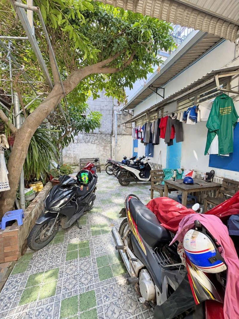 Bán nhà và 5 phòng trọ 152m2 nguyễn đức thiệu dĩ an gần phạm hữu lầu - 3