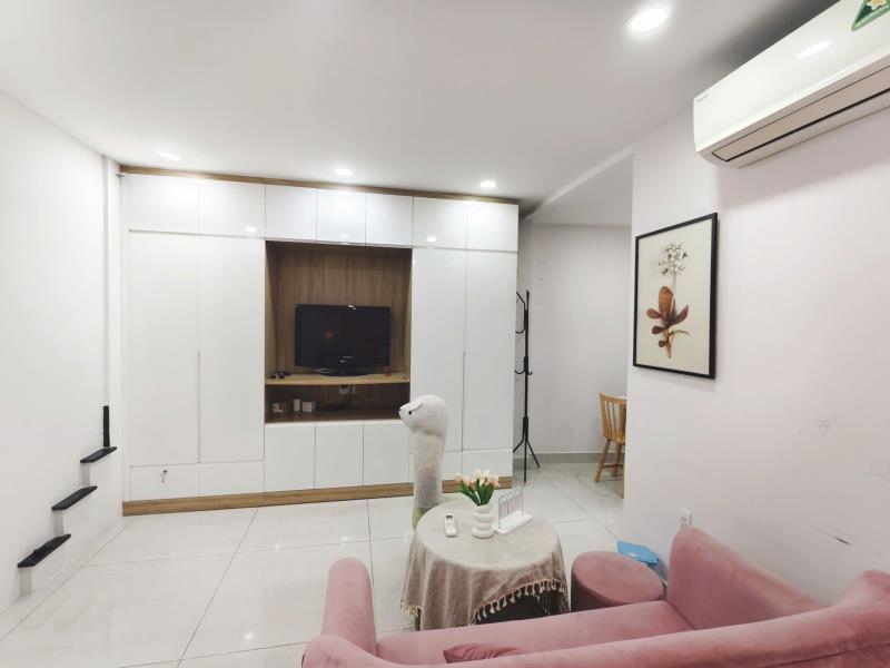 Căn hộ tách bếp vibe dễ thương mới 100% gần quận 1, chợ bà chiểu, hàng xanh, tiện di chuyển phan đăng lưu, lê quang định, đại học hutech, uef, hồng bàng, văn lang - 4