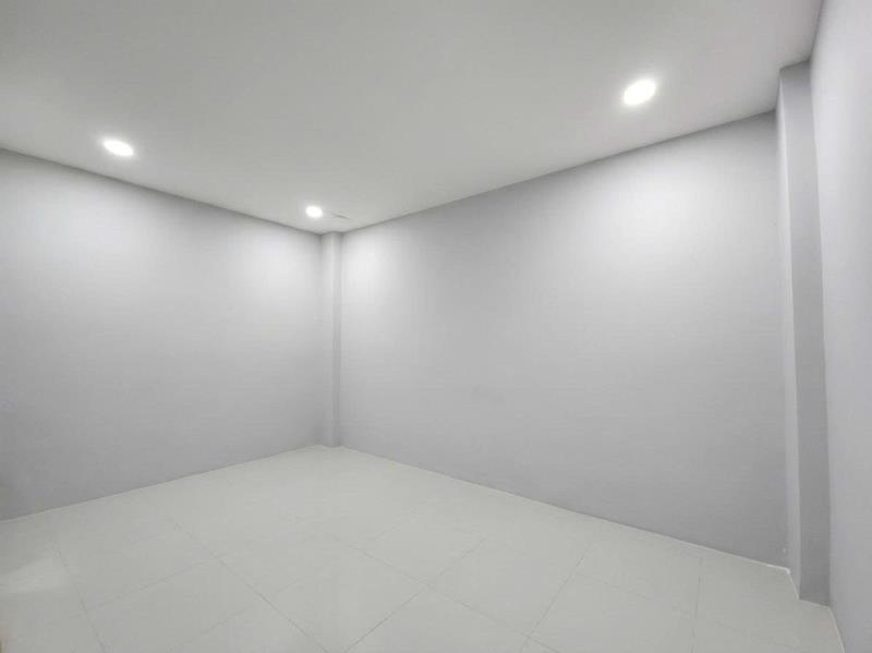 95m2 | 4.2 tỷ | mặt tiền hẻm kinh doanh | hồ thành biên - p chánh hưng - 4
