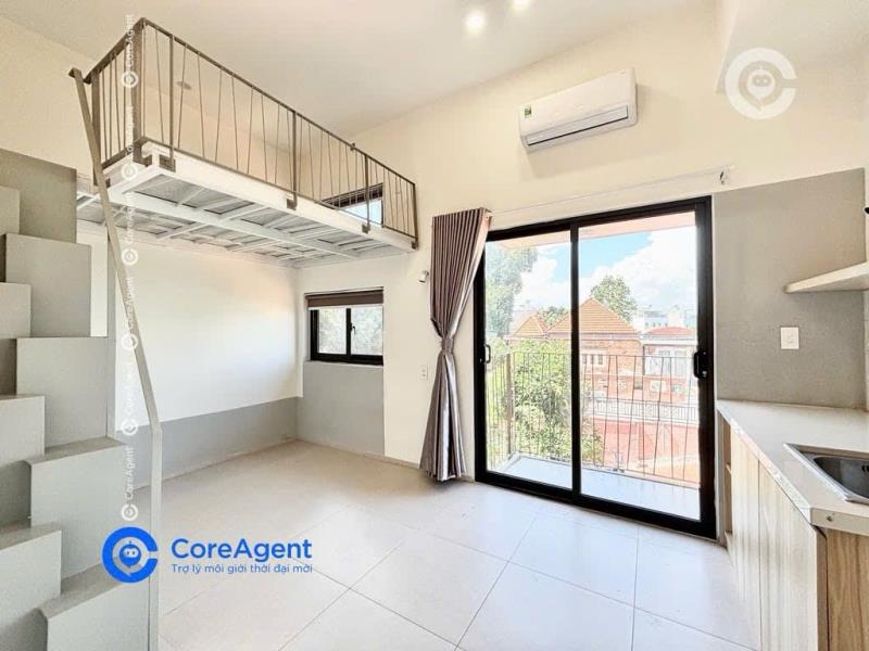 Căn hộ dịch vụ mới xây – ban công lớn ngay võ văn hát