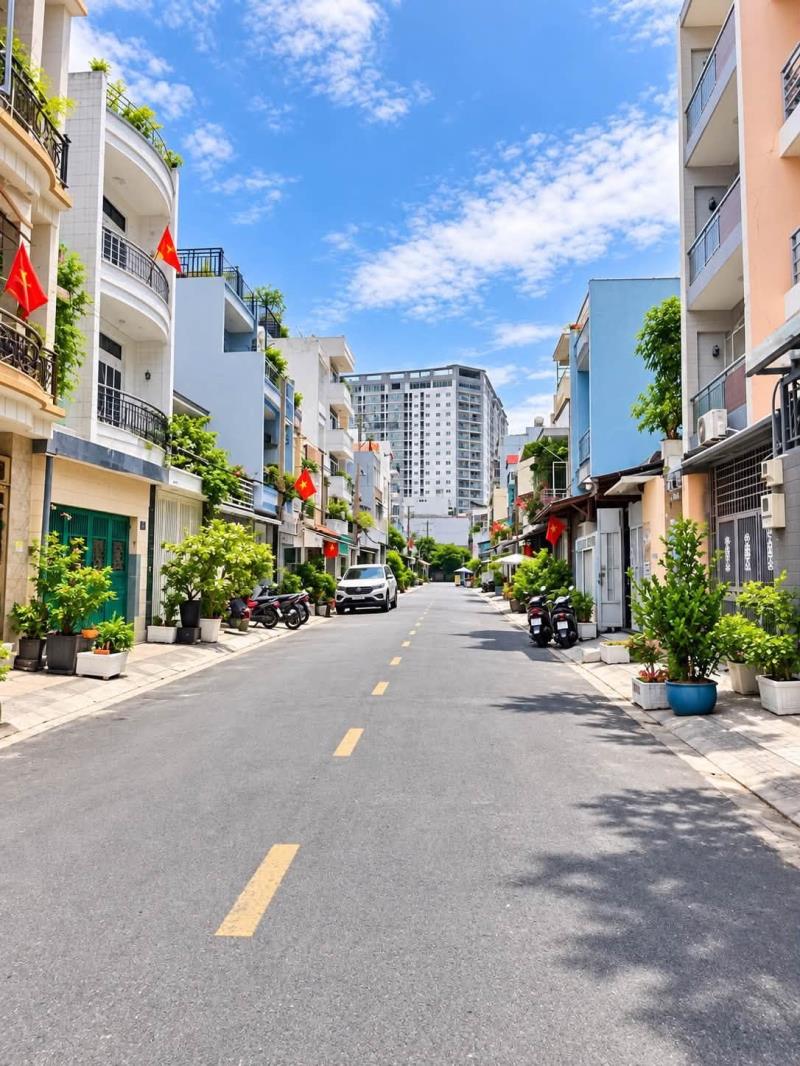 Ngay tô hiệu – hxh tránh thông – nhà 3 tầng 80m – nhỉnh 8 tỷ - 2
