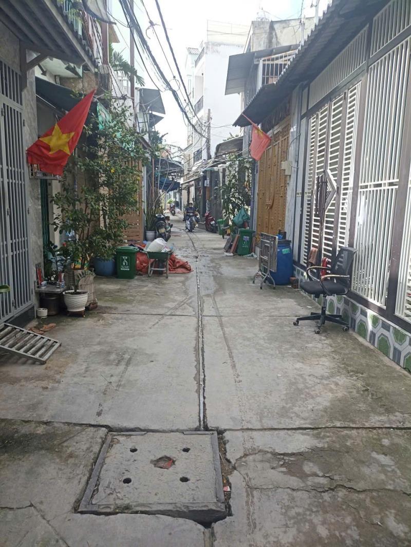 Bán nhà tân phú lê trọng tấn 32m2 hẻm ô tô gần aeon nhỉnh 3 tỷ - 4