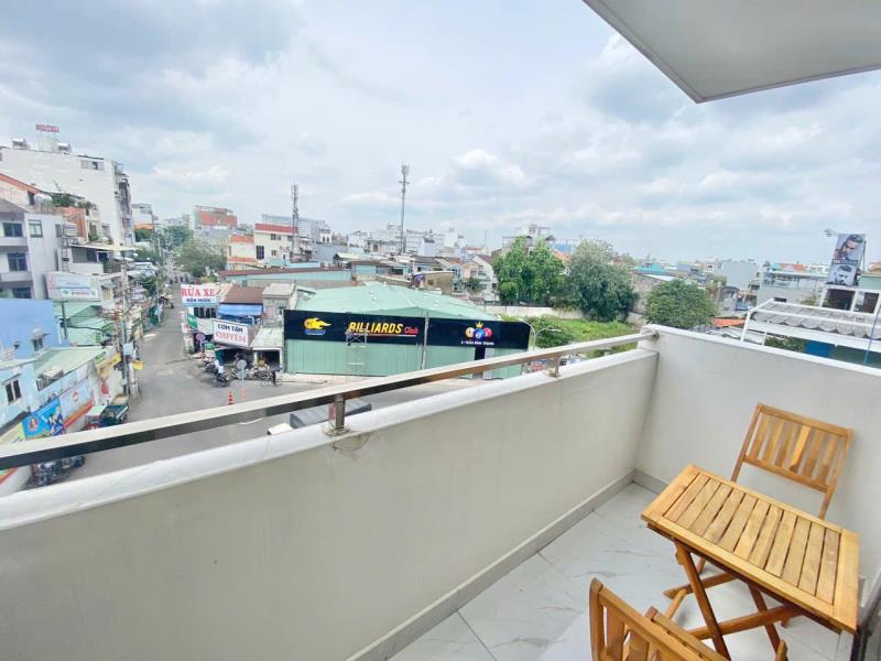 Căn hộ 2 phòng ngủ ban công , thang máy, nt như hình - ngã tư lê quang định_chợ bà chiểu - 3