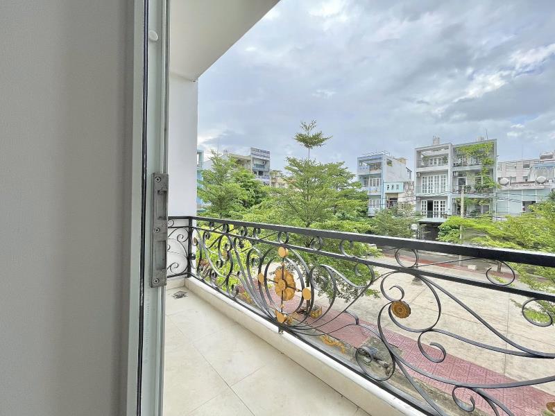 Cho thuê căn hộ có bancon gần đại học văn lang quận bình thạnh - 3