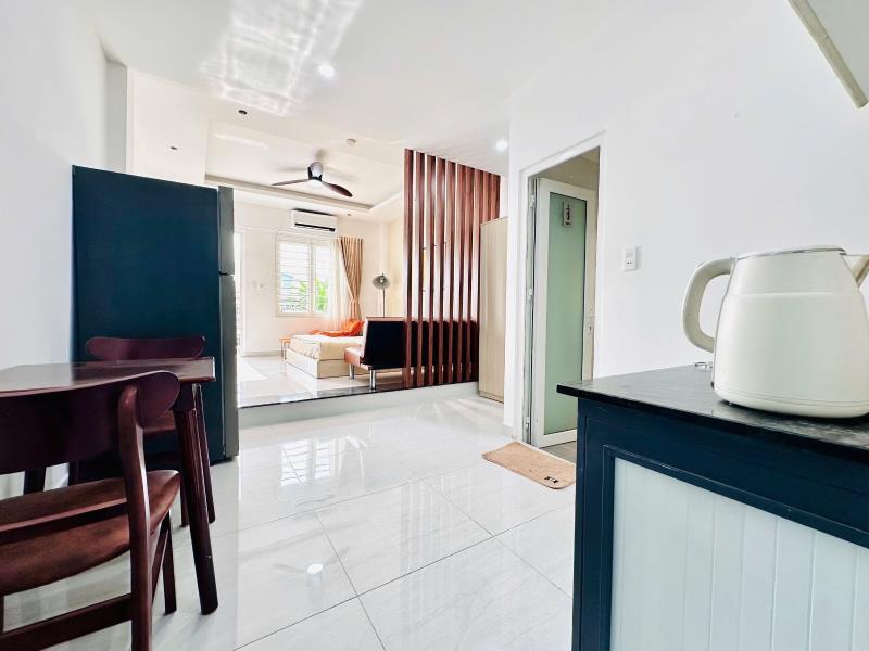 Thuê ngay căn hộ ban công vách ngăn full nội thất máy giặt riêng ngay xô viết nghệ tĩnh gần cầu thị nghè giáp quận 1,3 hẻm ô tô khu an ninh - 2