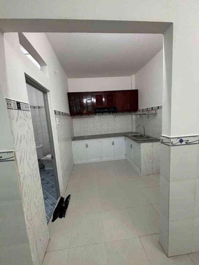 Bán nhà gần tô ngọc vân - nhà 2 tầng – gần 60m² – gần khu dân cư đồng bộ – chỉ 3.9 tỷ - 2