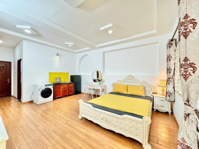 Căn hộ đẹp ban công thoáng 35m2 gần chợ nguyễn văn trỗi q3 - 4