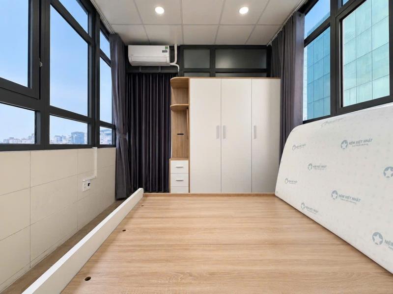 Phòng penthouse view xịnh - ban công tách bếp - thang máy - gần cầu bông quận 1, bà chiểu  - 3