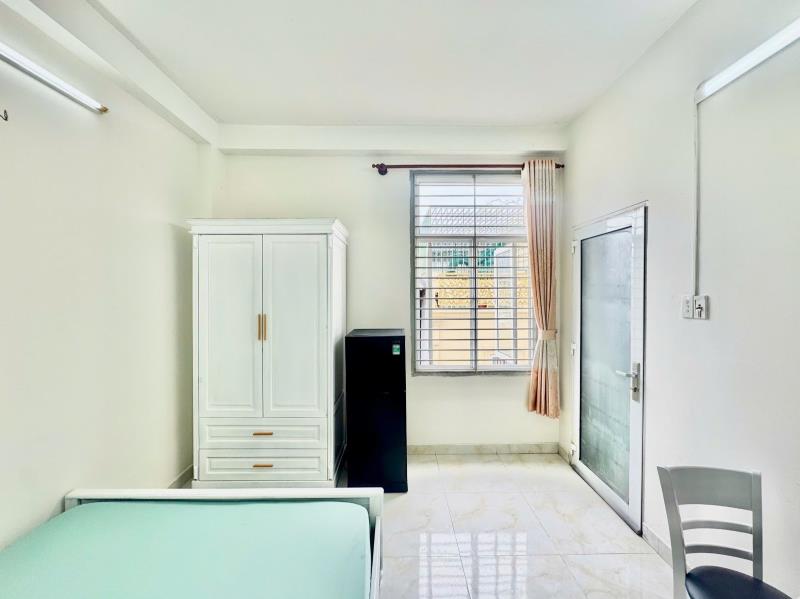 Phòng đẹp thoáng full nội thất gần big c trường chinh - 2