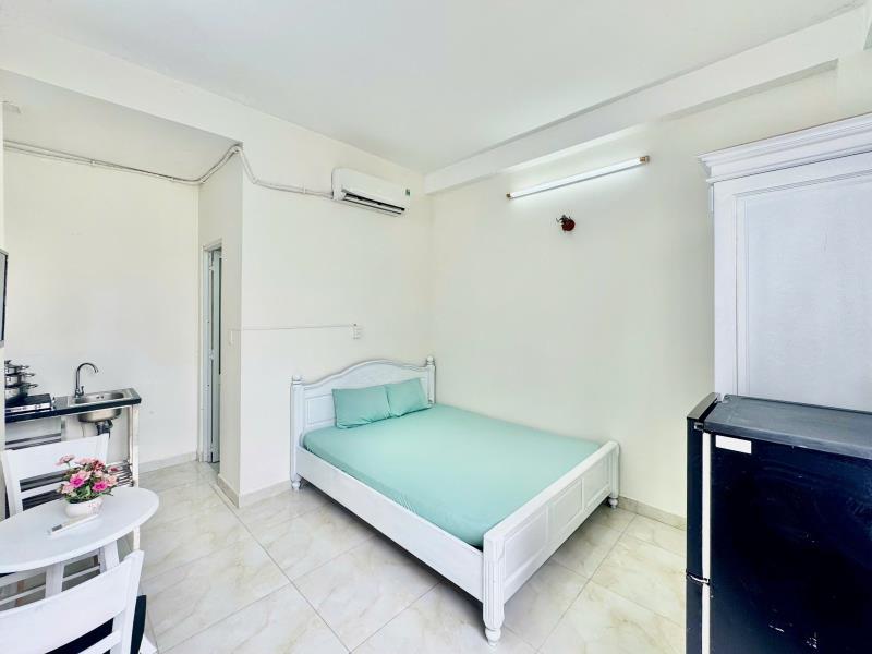 Phòng đẹp thoáng full nội thất gần big c trường chinh - 3