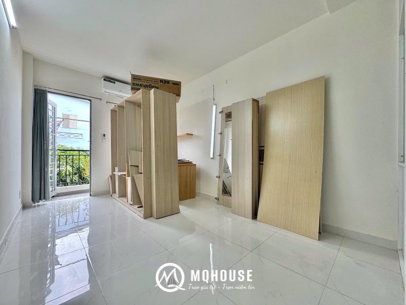 Chdv 1 trệt 1 lầu | full nội thất + mgr | bancol lớn | giá 7tr - 3