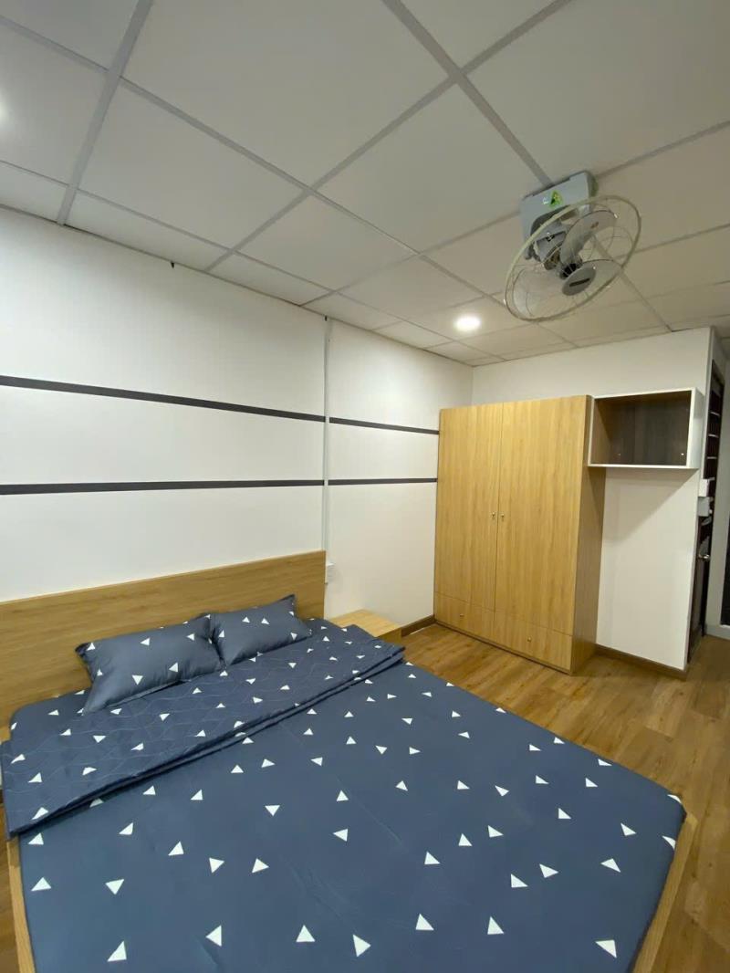 Căn hộ với nội thất đầy đủ - ban công - cửa sổ thoáng mát - ngay khu vực d5 - bình thạnh - 4