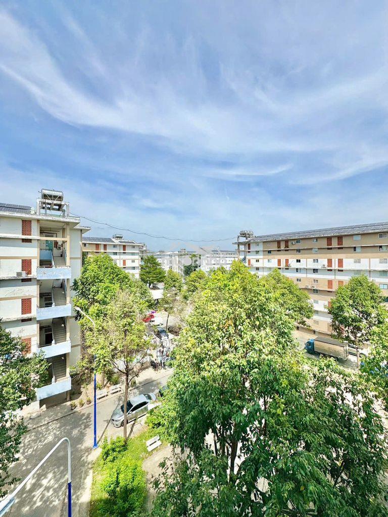 Căn hộ  rẻ bèo 500 triệu.  có sổ hồng lầu 1 - 3