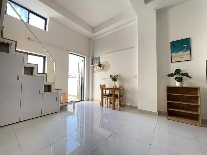 Thuê ngay căn hộ có gác ban công full nội thất 38m2 ngay điện biên phủ gần võ thị sáu quận 3 giáp quận 1 khu an ninh tốt - 3
