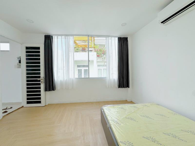 Căn hộ mini ban công lớn nhiều cửa sổ thoáng máy giặt riêng thích quảng đức gần q3,q1 tiện ra hàng xanh - 4