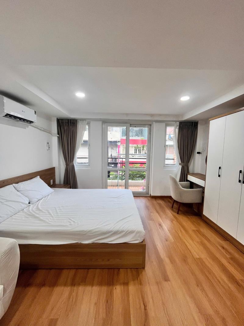 Phòng 45m2 ban công lớn siêu thoáng full nội thất mới ngay trung tâm giáp quận 1- hoa hồng, phú nhuận - 2