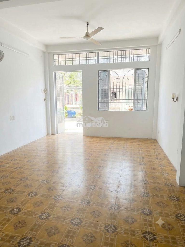 Hạ 3.5 tỷ  – bán gấp nhà 3 tầng 84m2 tân bình – không tod –nhỉnh 7 tỷ. - 2
