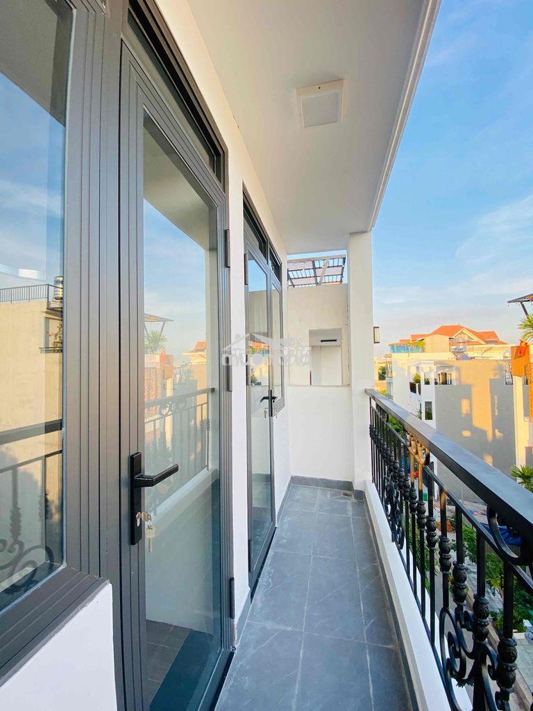 Studio ban công 2pn - tách bếp - 4