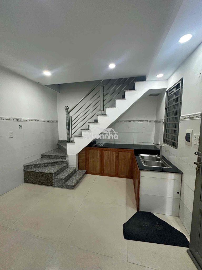 Cho thuê phòng trọ ngay chợ phạm đăng giảng - 2