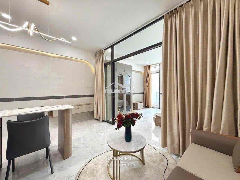 Căn hộ 1 phòng ngủ quận 1 45m2 cửa sổ lớn gần cv lê văn tám full nt - 2