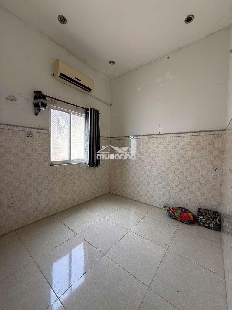 Cho thuê nhà đường nguyễn duy cung p12 gv.dt 4*8.1lau 2pn 2wc - 4