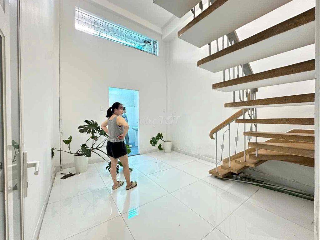 Cho thuê nhà âu cơ 4x30m – mặt bằng rộng, nhiều phòng – 27tr/tháng - 2