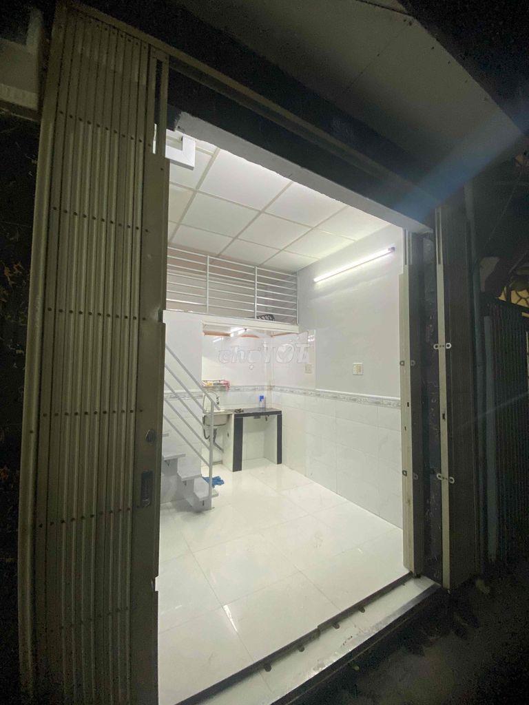 Nhà cho thuê lâu dài hẽm 88 nguyễn khoái p2 quận 4 - 2
