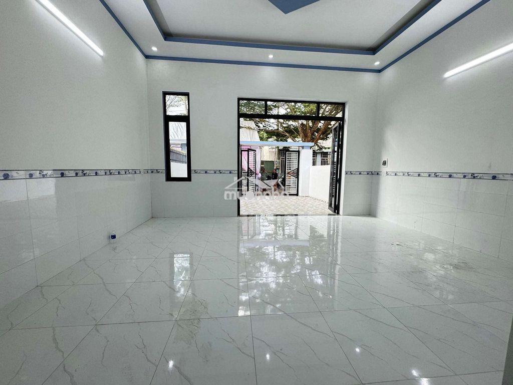 Bán nhà bến cát bình dương. ngay kcn - 2
