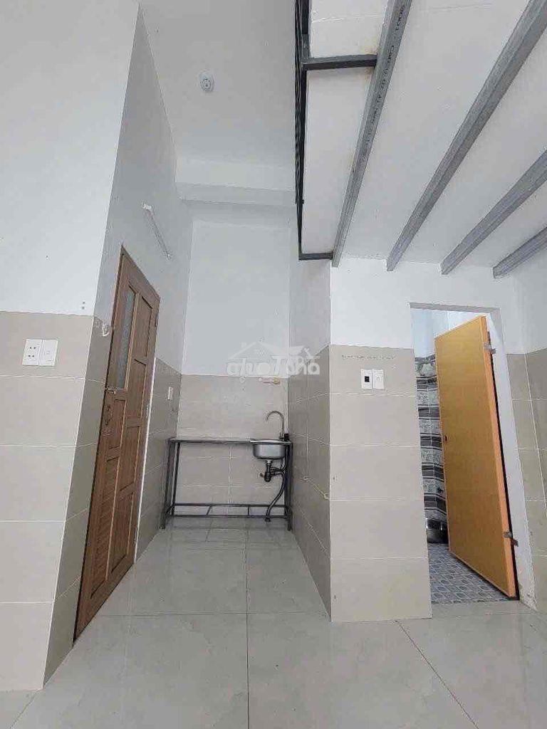 Tòa căn hộ 3,5 tầng – kiệt nguyễn tất thành thông trần cao vân – chỉ 6 - 2