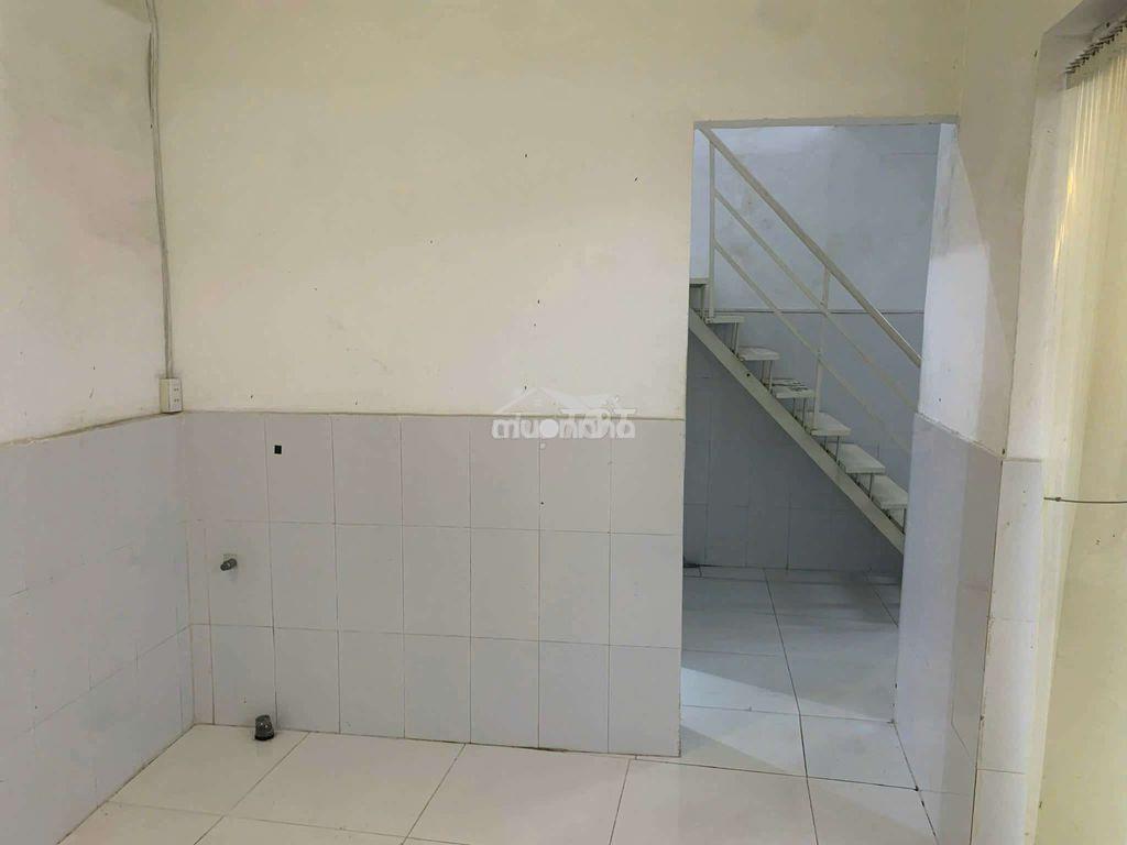 Cho thuê nhà nguyên căn.đường cách mạng tháng tám, phường 5.q tân bình - 3