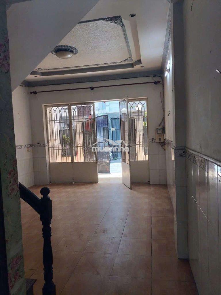 Cho thuê nhà hẻm xe hơi. dt 4×15 có 2pn,2wc. khu an ninh , cao ráo - 2